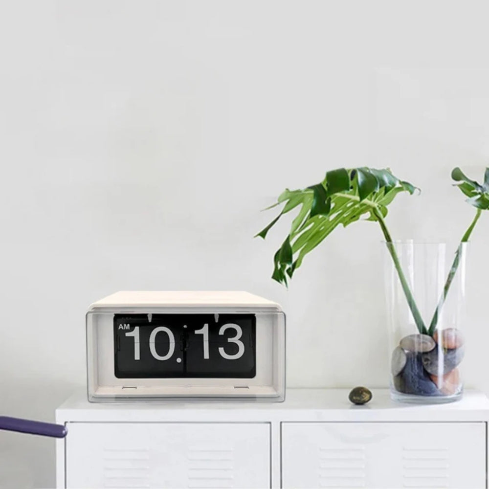 Vayda Retro Flip Clock Desk Display