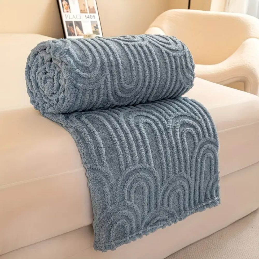 Velura Arch Plush Blanket