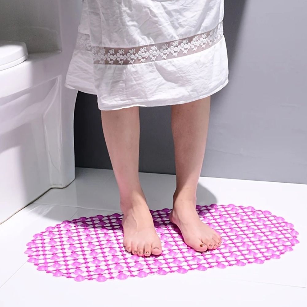 Purple oval non-slip shower mat with strong suction cups, PVC bathroom safety floor mat for tub or shower
