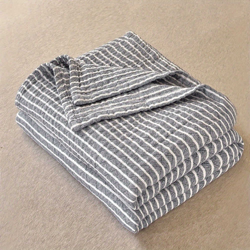 Vinci Contemporary Striped Bed Blanket