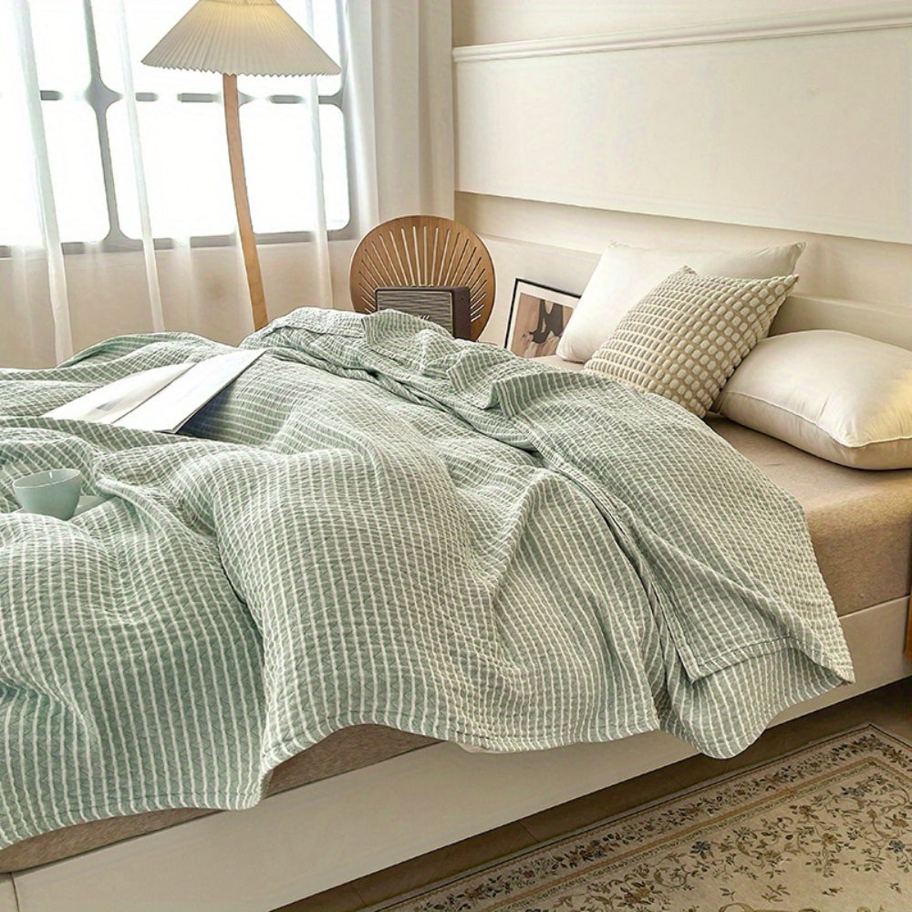 Vinci Contemporary Striped Bed Blanket