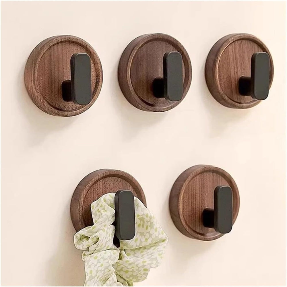 Wall hook – Solid walnut wood – Minimalist Nordic design – Perfect key holder for wall or coat hooks