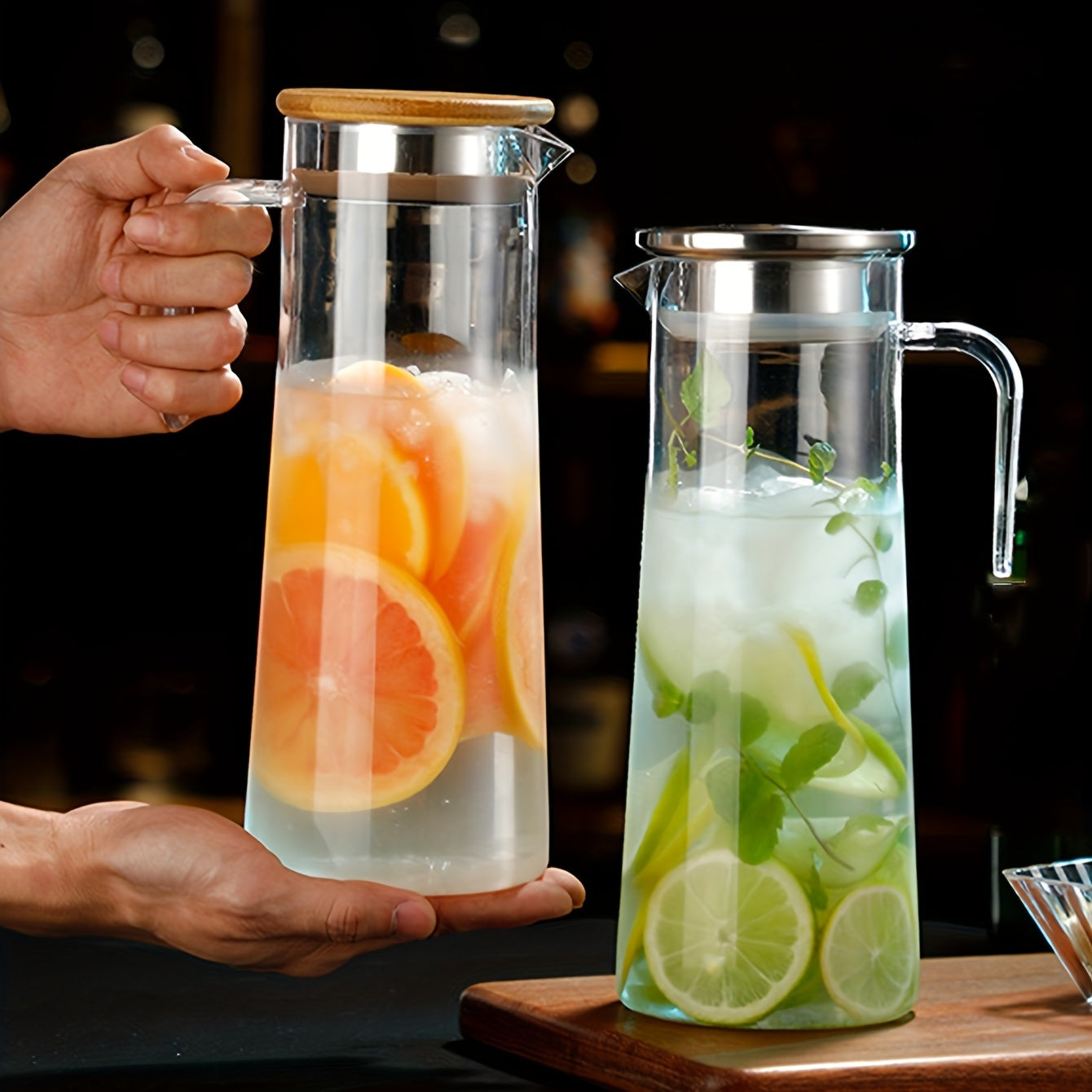 Glass water pitcher with handle and lid, heat-resistant juice carafe for iced tea, lemonade, and fruit infusions