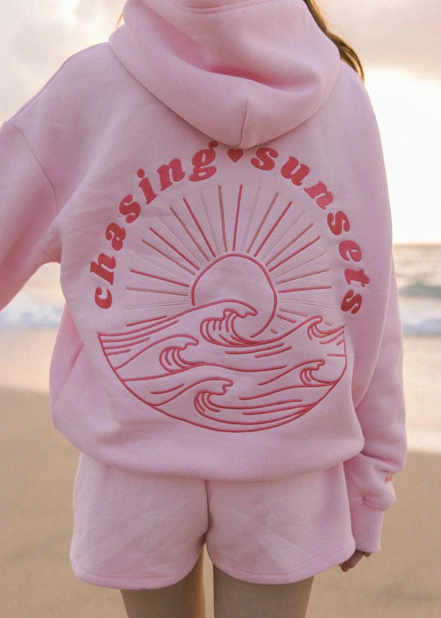 Sun Waves Hoodie™ | Vibrant sunset design for cozy days