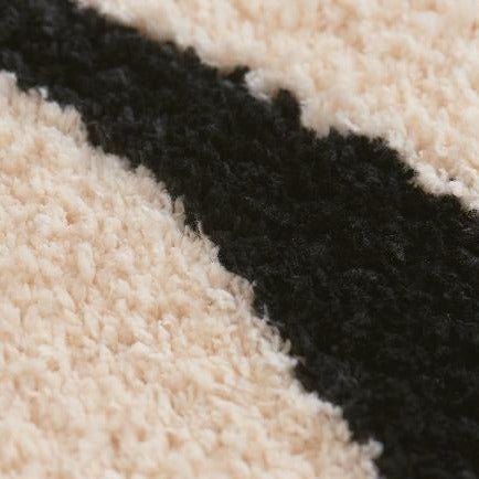 Fluffy Rug for Modern Living Spaces