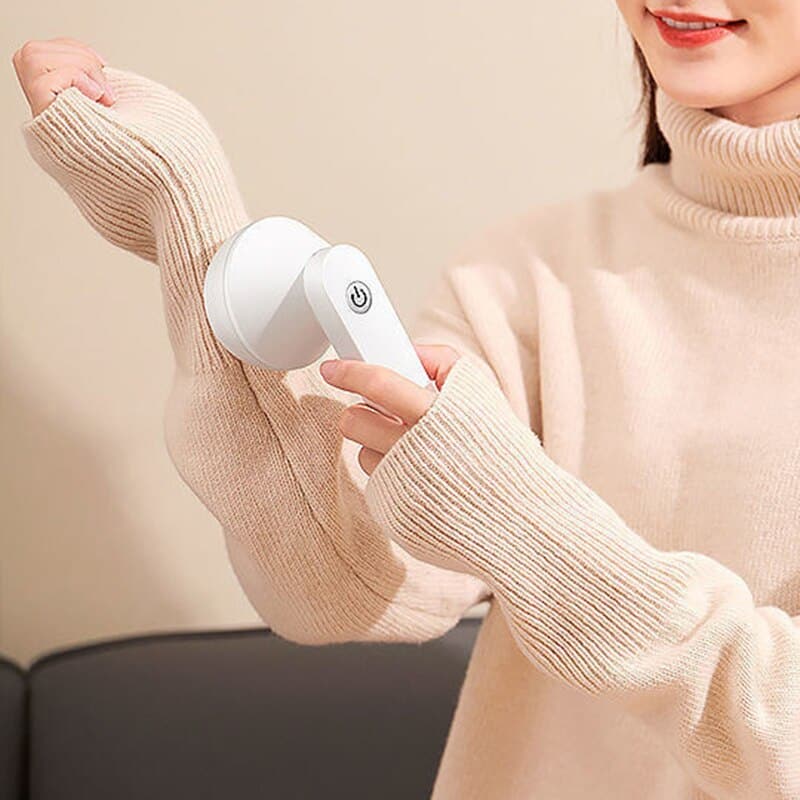 SmoothWear™ | Rechargeable Lint Remover Keep Your Clothes Flawless and Fresh