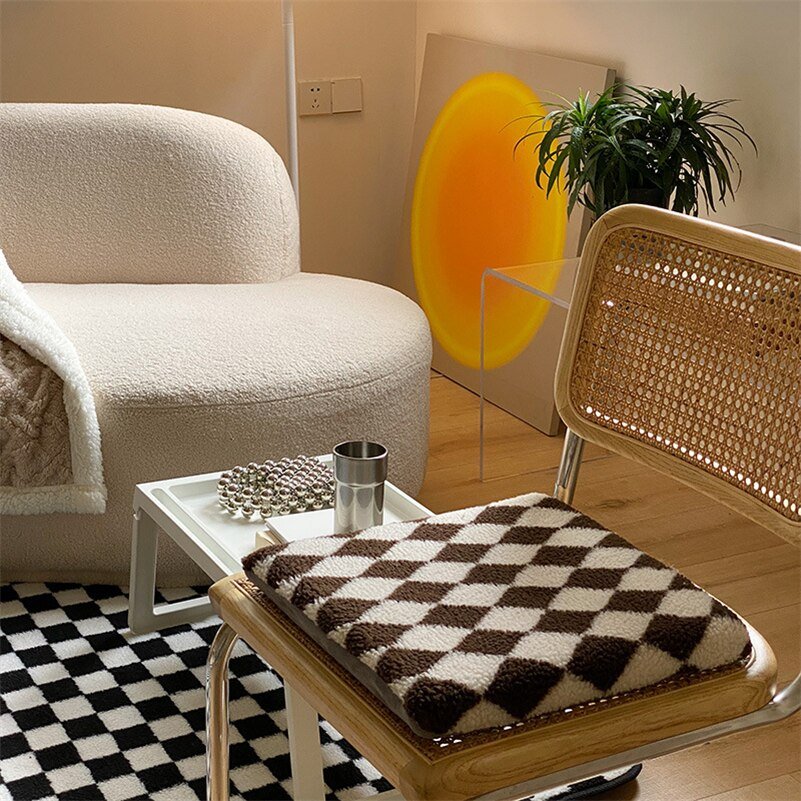 Checkerboard Memory Foam Seat Cushion – Stylish & Comfortable for Home, Office & Car