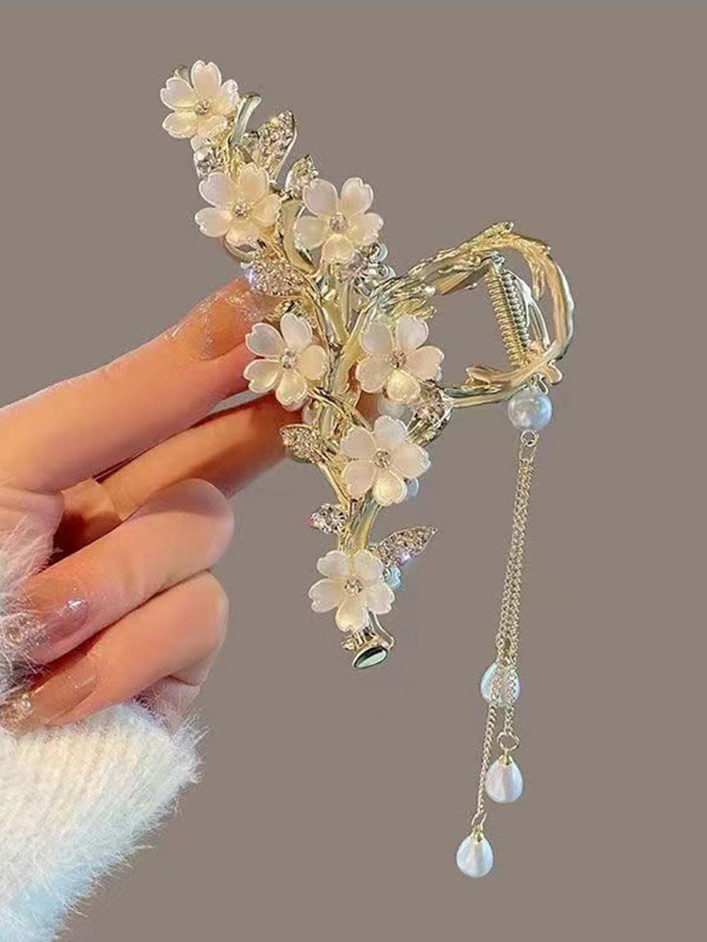 Red Rose Hair Clip with Tassel Shark Clip