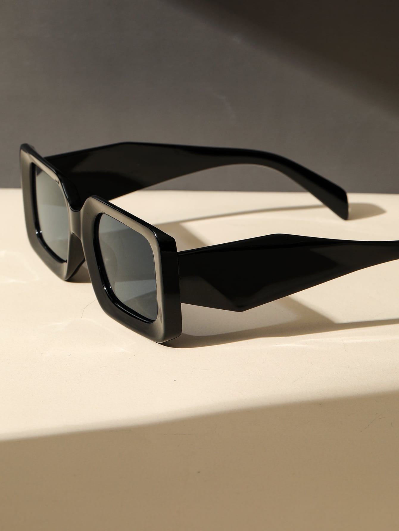 MetroFrame | Fashion glasses with square frame