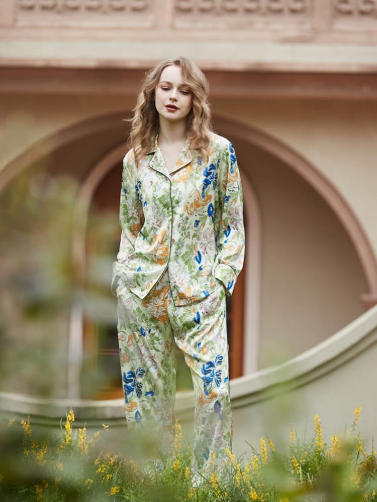 Morning Glory  and Lily Pattern Cardigan Long Sleeve Pajama Set