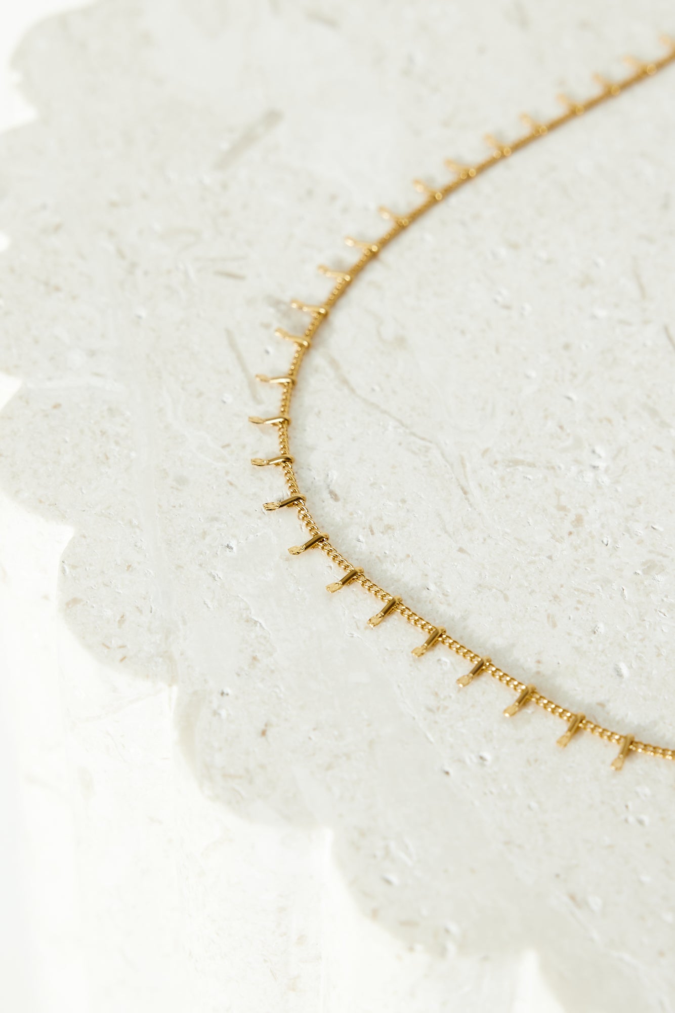 18k Gold Plated Queen Things Necklace Gold