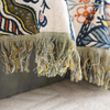 Colorful floral throw blanket with bohemian design – soft woven bedspread for couch or bedroom decor
