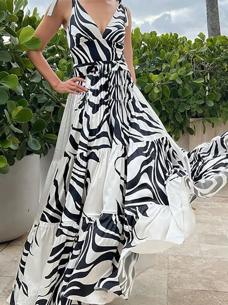 Deep V Striped Monochrome Elegant Swimsuit