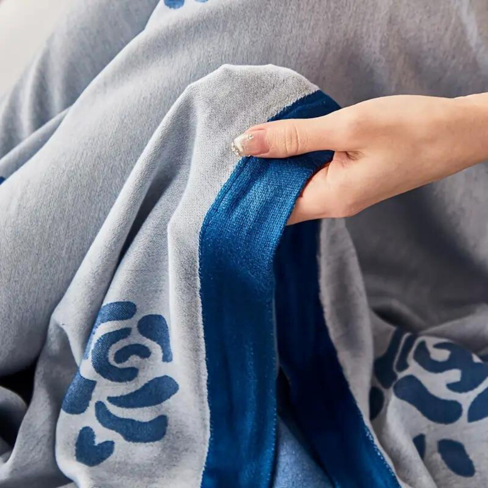 Bamboo Fiber Rose Cooling Blanket