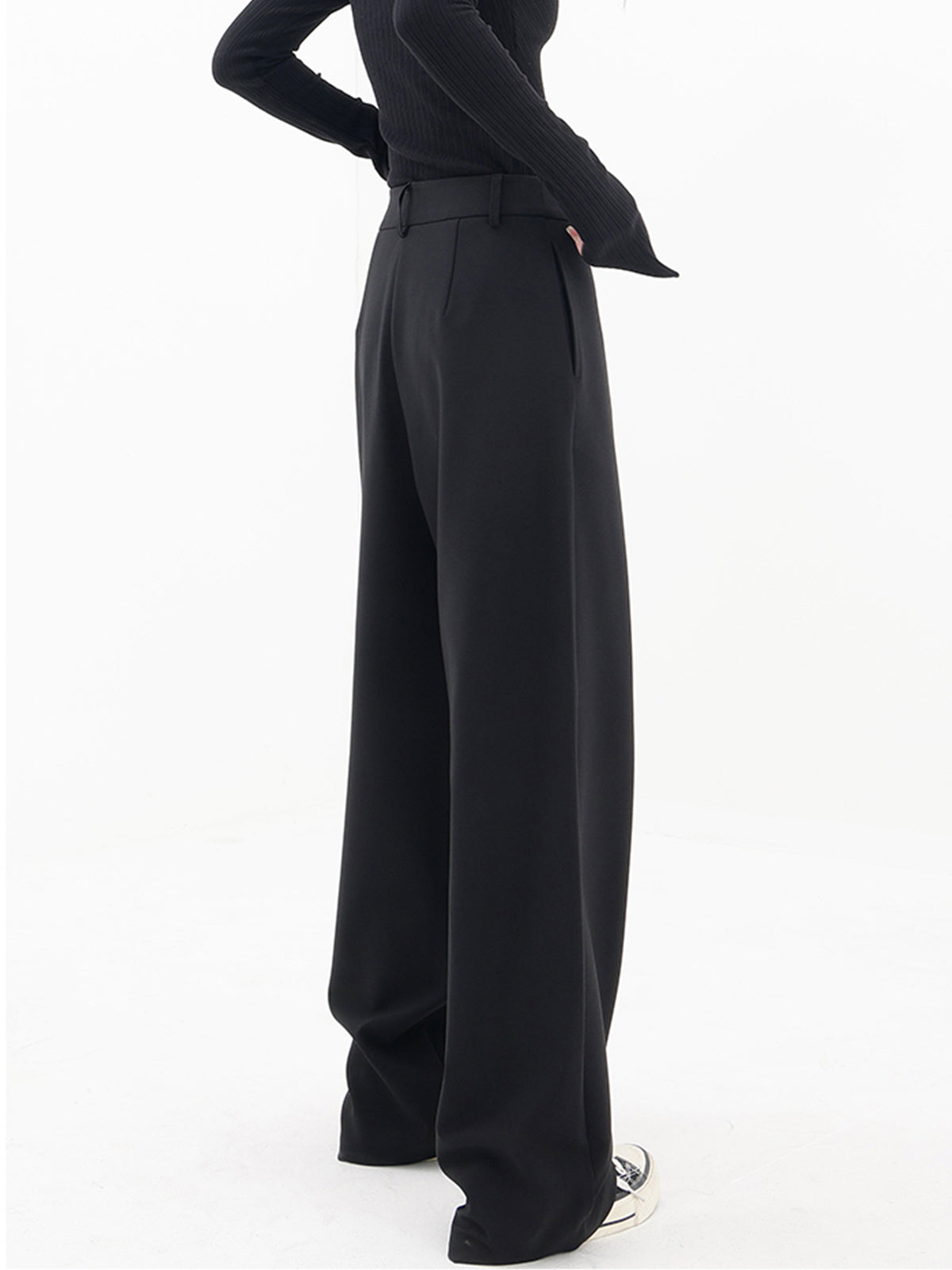 Addison™ | Asymmetric baggy trousers
