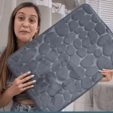 Bath mat – Plush coral – Cobblestone embossed design – Quick-drying and non-slip