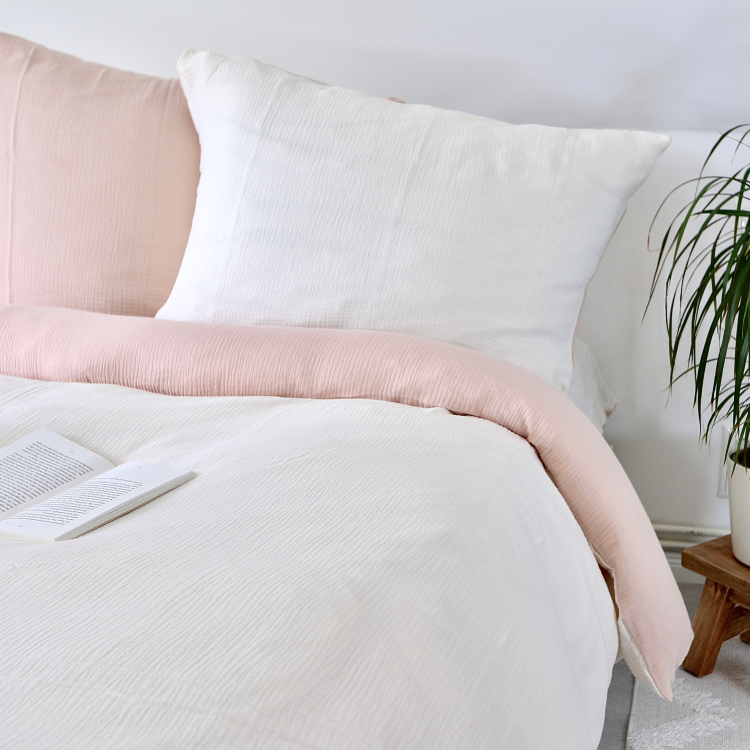 Mousseline bedding set – 100% organic cotton – Soft and breathable – Two-tone design – Luxurious duvet covers