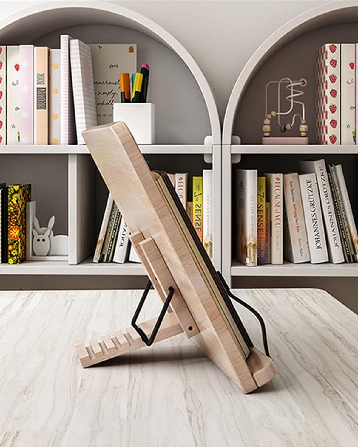 Book stand for reading – Natural wood – Adjustable angle – Elegant desk accessory