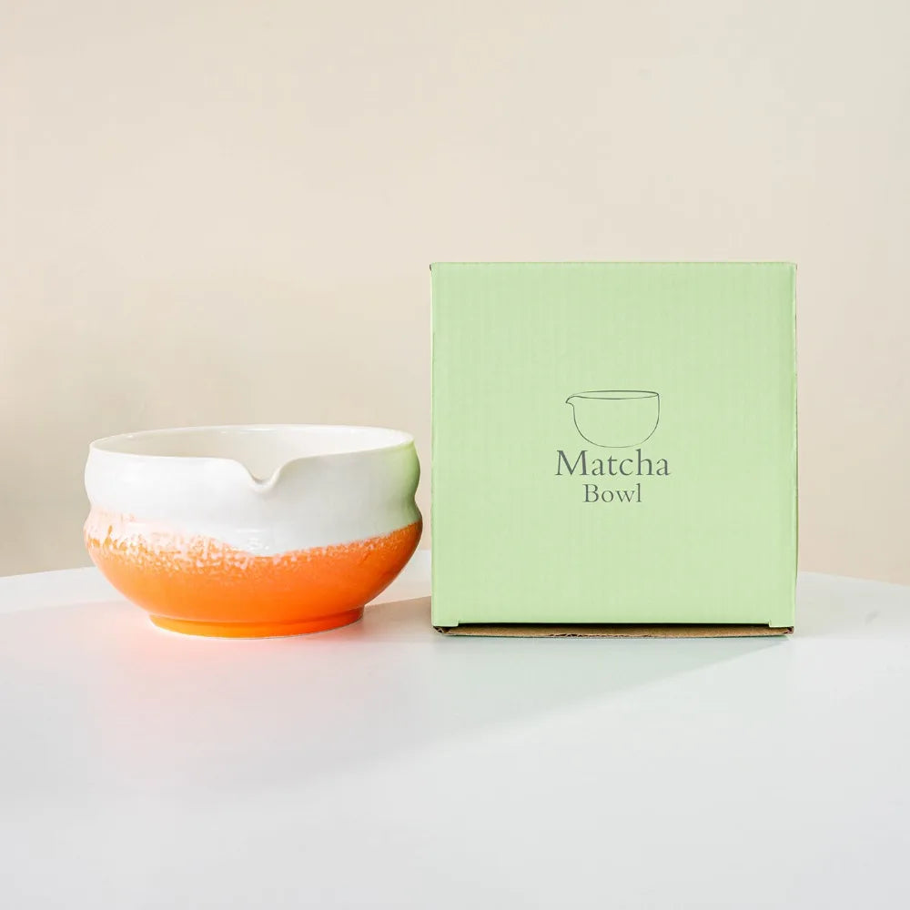 Ceramic matcha bowl with spout – Multicolored design – Perfect for tea lovers and Japanese matcha preparation
