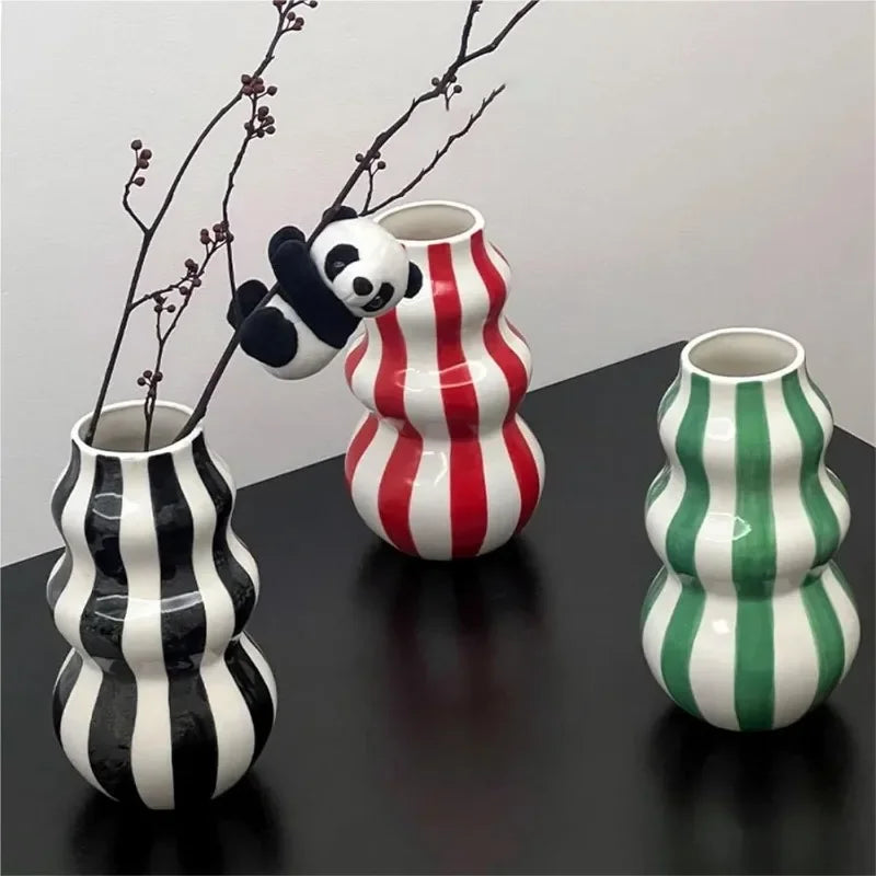 Ceramic vase – Red vertical stripes – Elegant decorative centerpiece