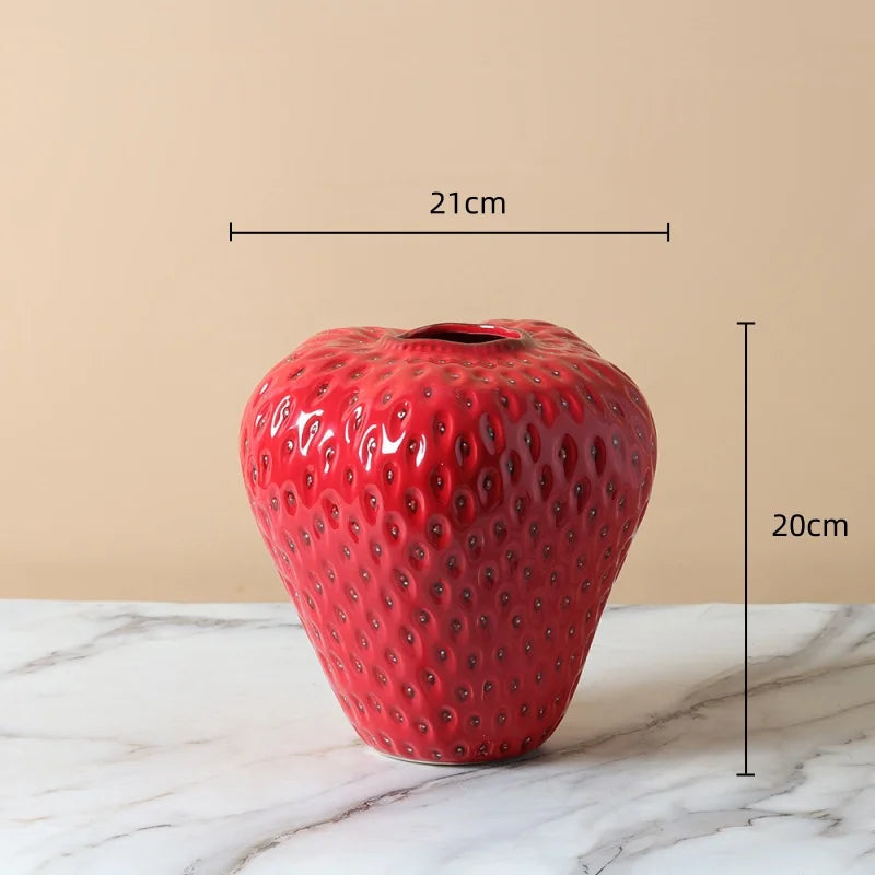 Ceramic vase – Strawberry design – Unique floral display – Home decor accent