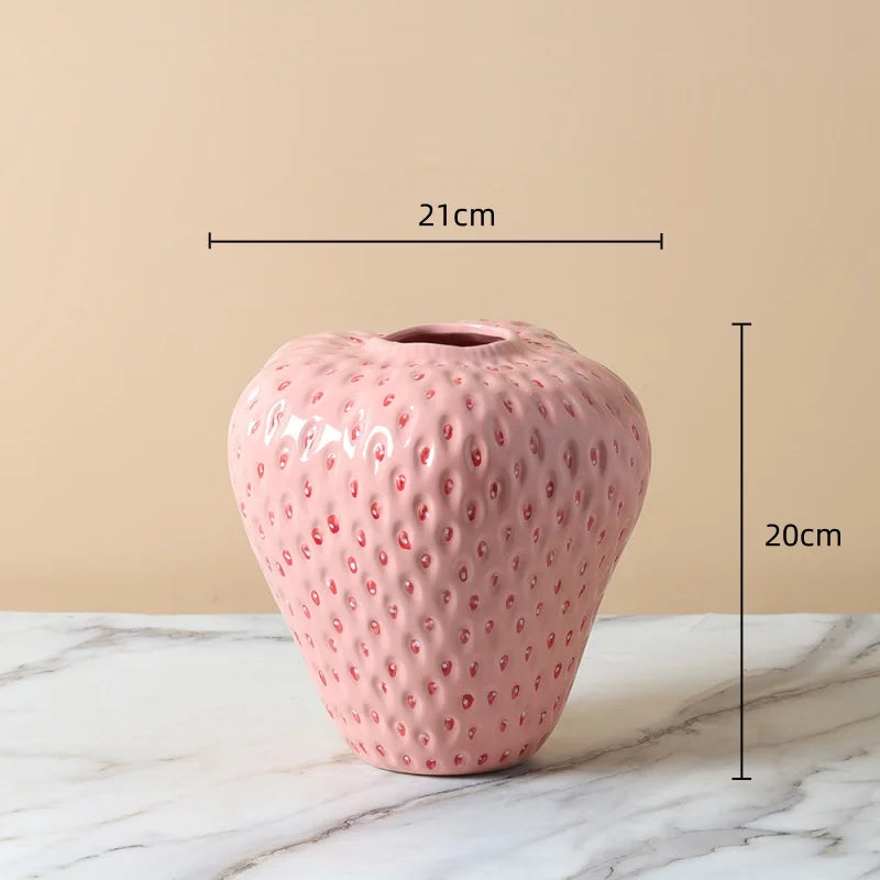 Ceramic vase – Strawberry design – Unique floral display – Home decor accent
