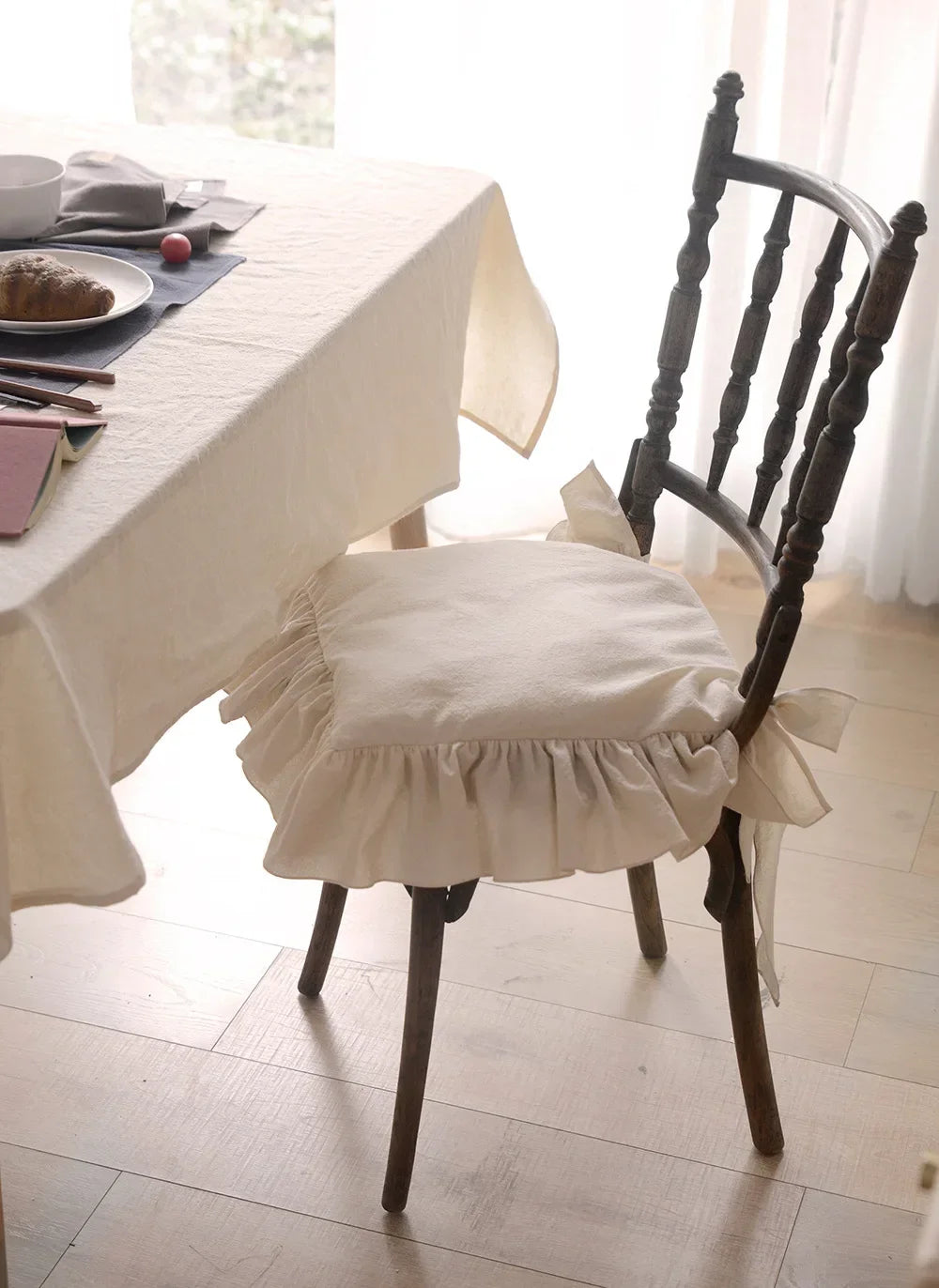 Chair cushion cover – 100% cotton – Ruffled design – For dining chairs