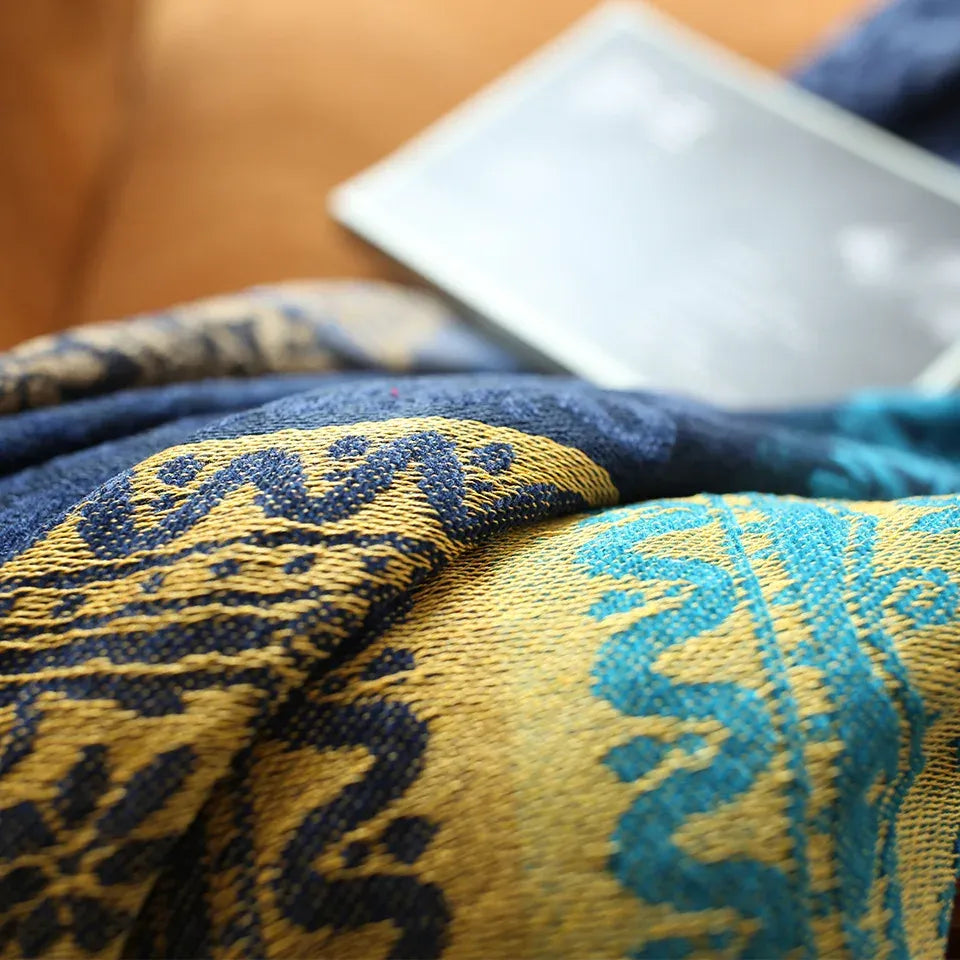 Chenille couch cover – Soft Moroccan design – Multi-functional throw blanket – Cozy home accessory