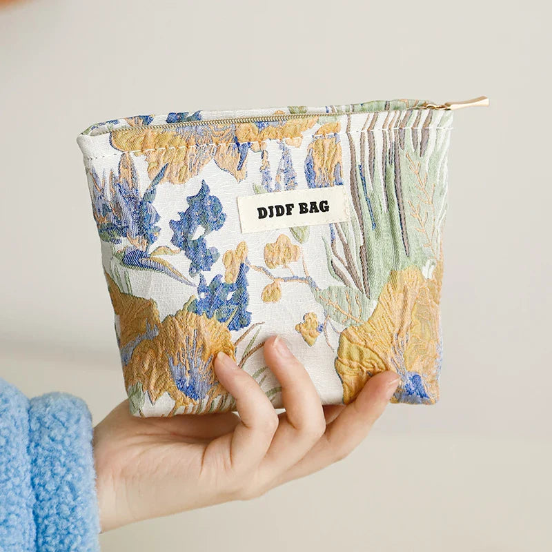 Floral cosmetic bag – Durable fabric – Travel makeup bag