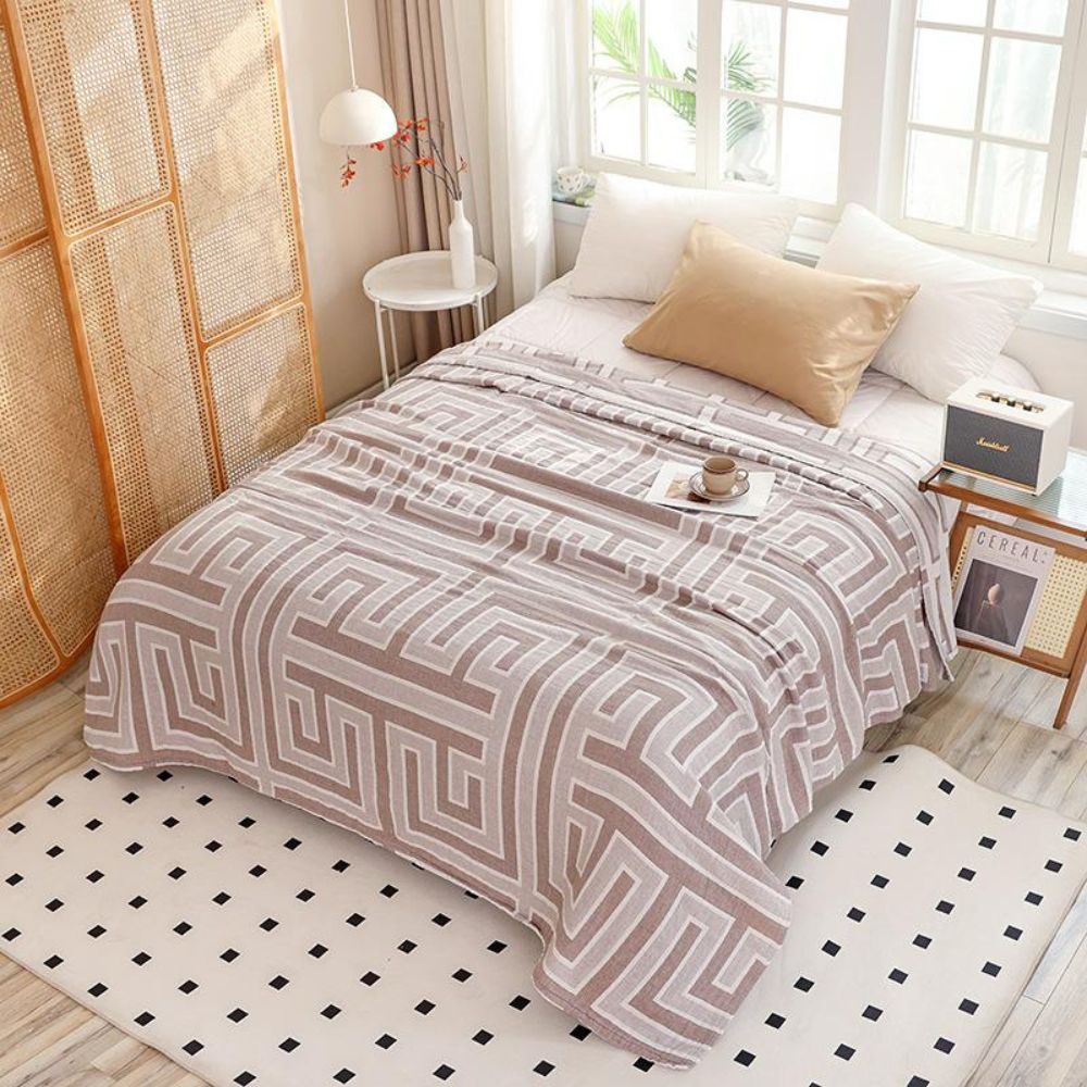 Geo Maze Cotton Blanket