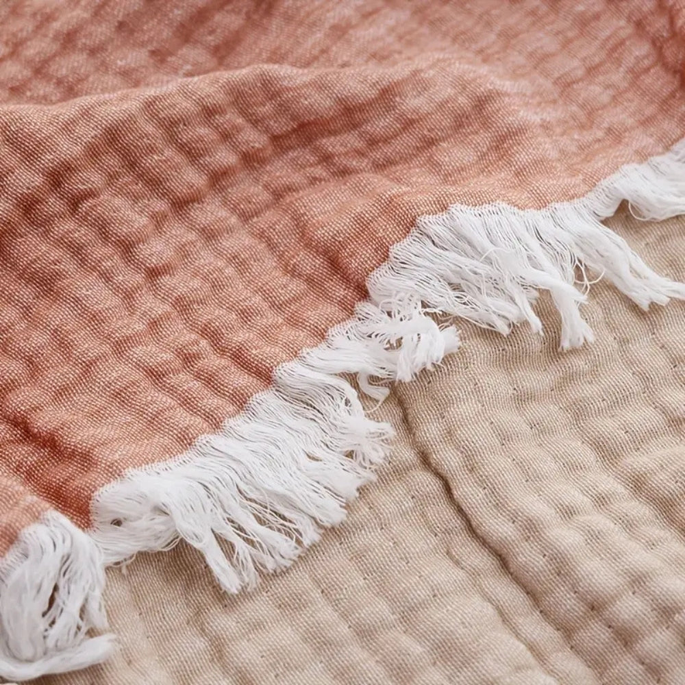 Cotton gauze blanket – Soft-washed fabric – Lightweight summer throw – Elegant fringe design – Cozy home accessory