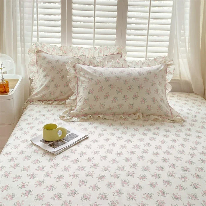 Cotton pillow cases – Floral design – Standard pillow size – Soft and breathable bedding accessory