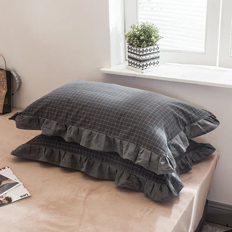 Cotton pillowcase – Floral ruffle design – Elegant European style – 18.8 x 29 in