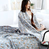 Cotton quilt – Reversible design – Leafy floral print – Lightweight comfort