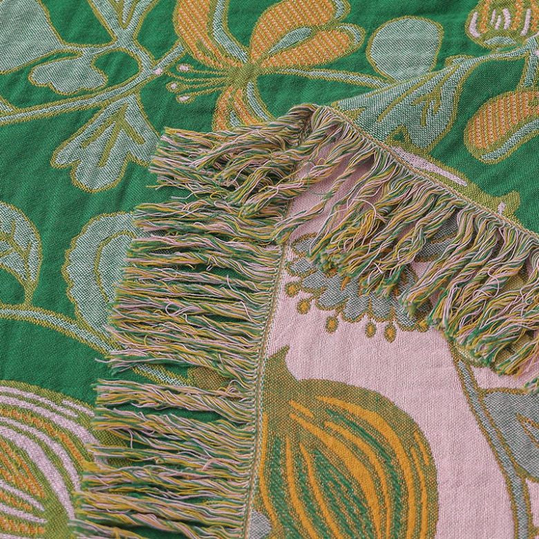 Cotton throw blanket – Floral design – Reversible – Cozy home accent