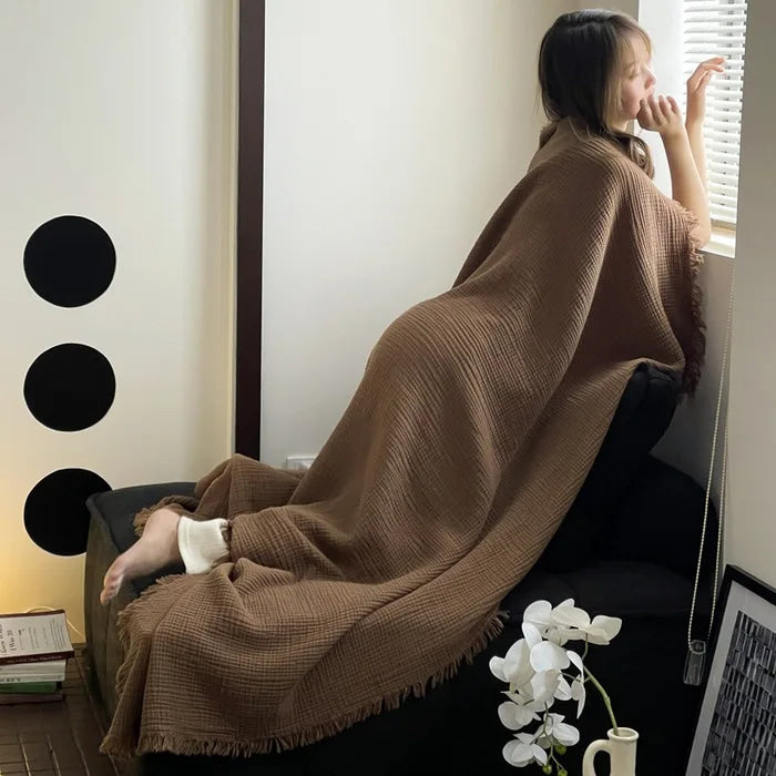 Cotton throw blanket – Lightweight crinkle texture – Tassel trim – Perfect for summer nights