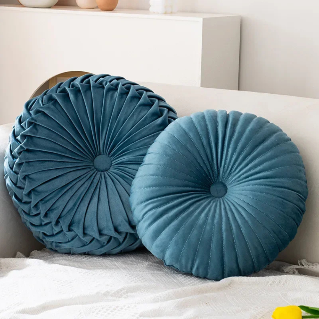 Decorative pillow – Fluffy polyester and cotton – Soft comfort for couch or bedroom