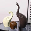 Decorative statue – Nordic elephant figurines – Gray resin – Unique desktop ornament – Thoughtful gift idea
