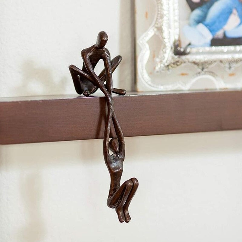Decorative statue – Polystone – Elegant design – Symbol of love – 8 x 4 in