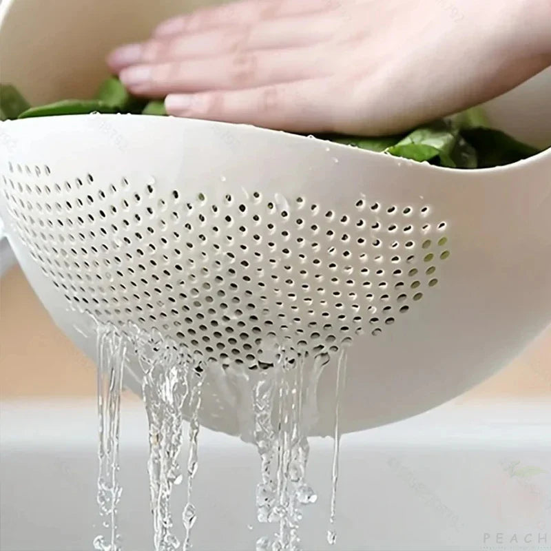 Drain basket – Durable plastic – Compact white design – Ideal for draining rice, fruits, and vegetables – 8.7 x 6.9 x 4.9 in