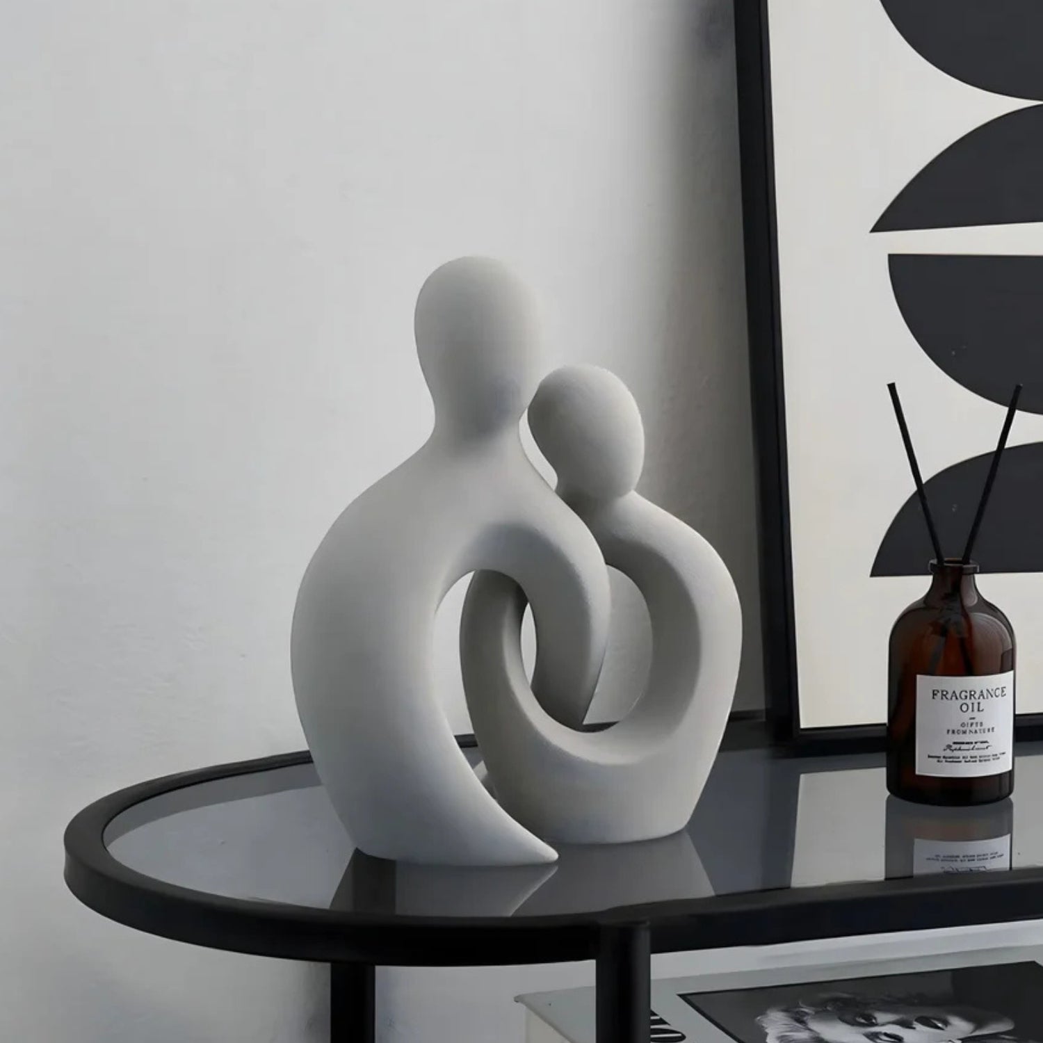 Embrace Form Modern Abstract Couple Statue