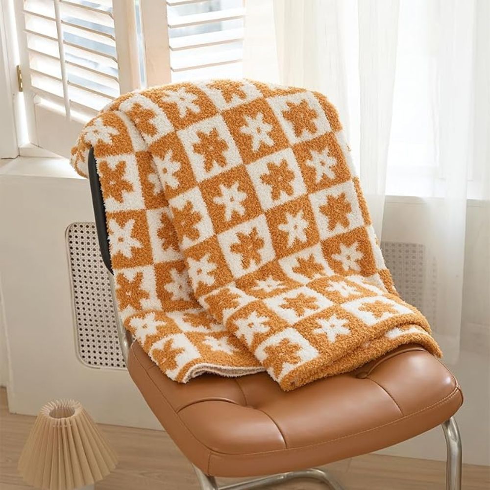 Floriva Checkerboard Daisy Throw Blanket