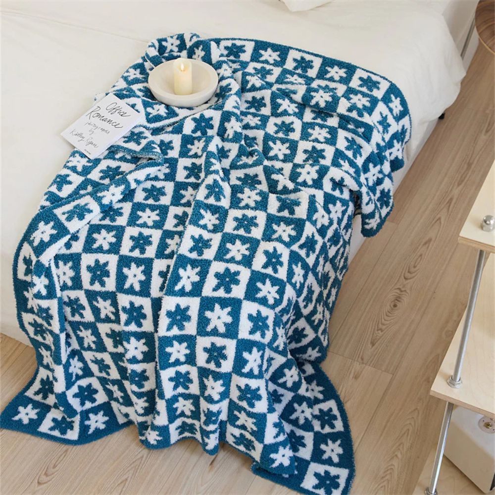Floriva Checkerboard Daisy Throw Blanket
