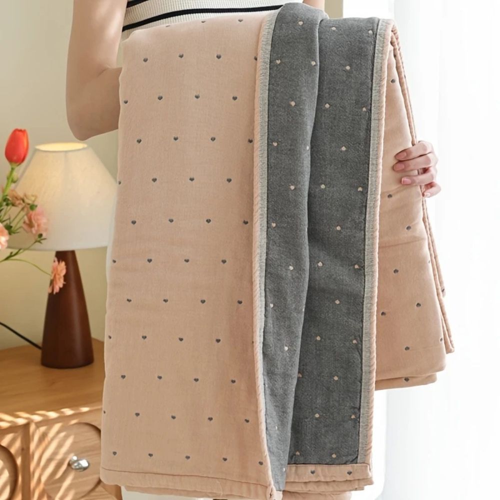 Heart Stitched Double-Spliced Cotton Gauze Blanket