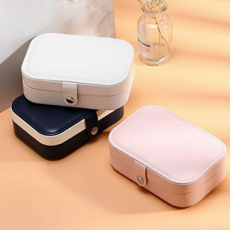 Jewelry Box for Women – Luxurious PU-Leather – Portable Travel Jewelry Organizer – Double-Layered Design