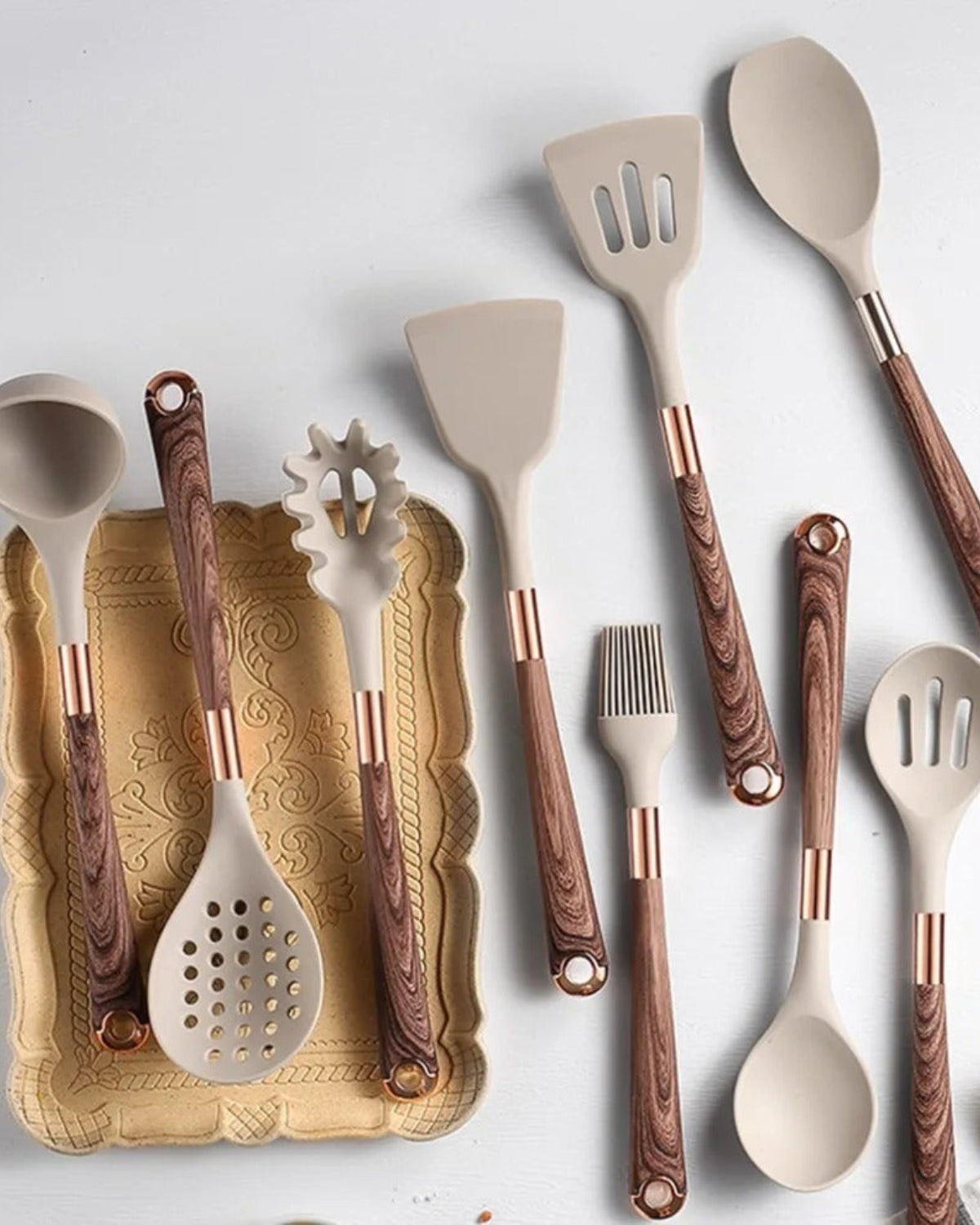 Kitchen utensil set – 11-piece silicone cooking utensils – Heat-resistant and non-stick