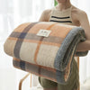 Knit blanket throw – Soft chenille – Machine washable – Cozy home accessory for couch or bed