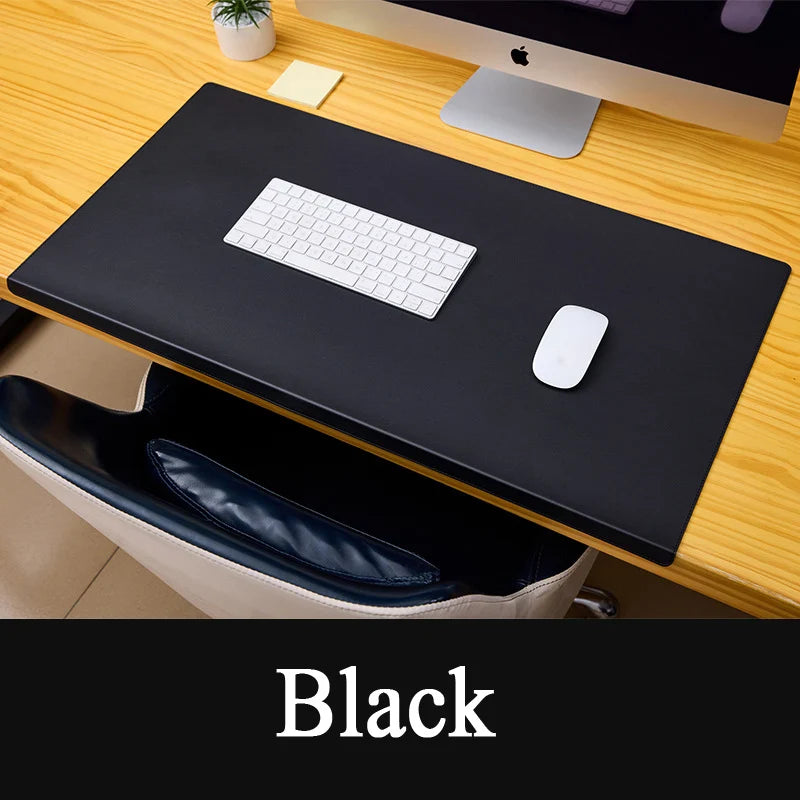 PU-Leather Desk Pad – Non-Slip Surface – Ergonomic Support for Office and Gaming – Custom Sizes Available