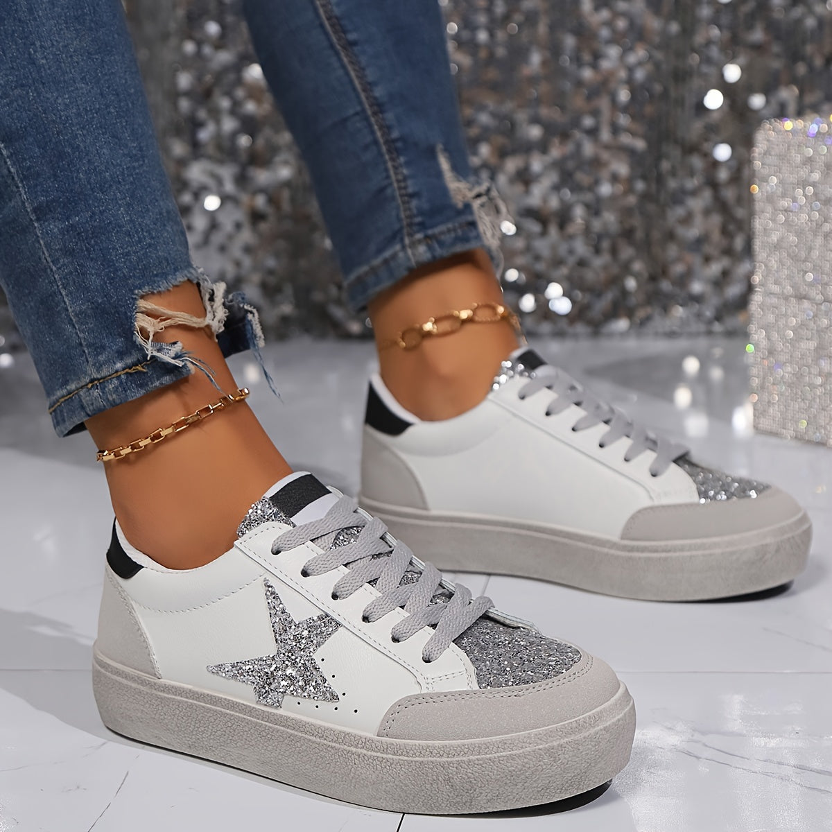 LeoStride™ | Fashionable women's sneakers with a trendy leopard pattern