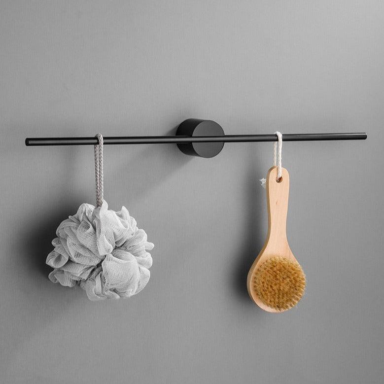 Metal towel holder – Modern design – Stylish bathroom accessory – Rust-resistant